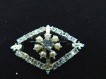 diamond pearls brooch main